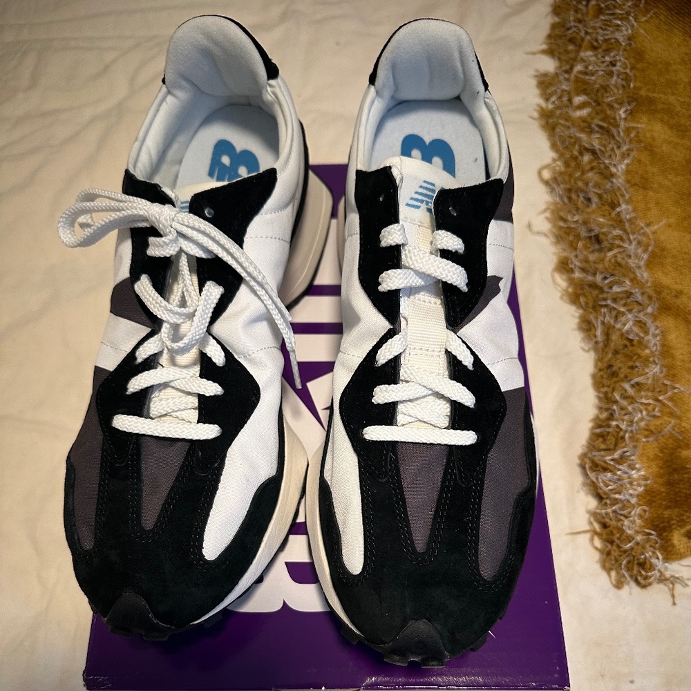 New Balance B/W Shoes